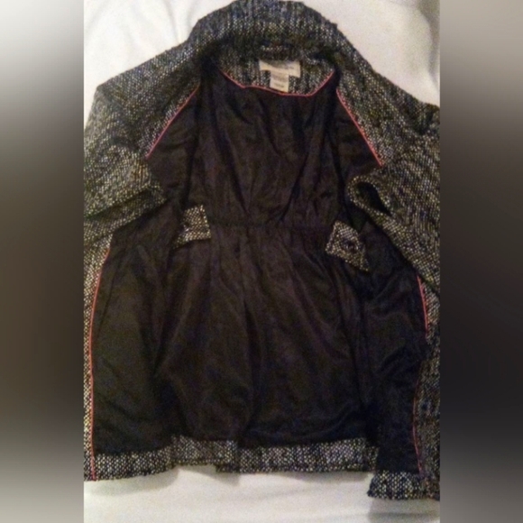 Black and white cape, size M - Picture 2 of 5